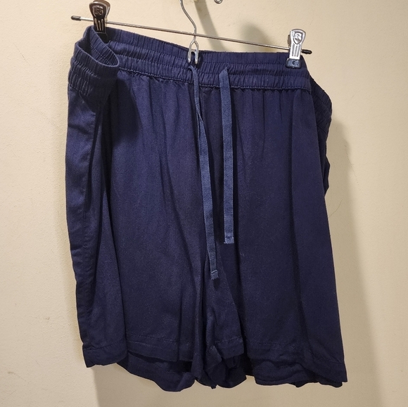 TOMMY HILFIGER NAVY BLUE SHORT SIZE 2XL - Picture 2 of 8